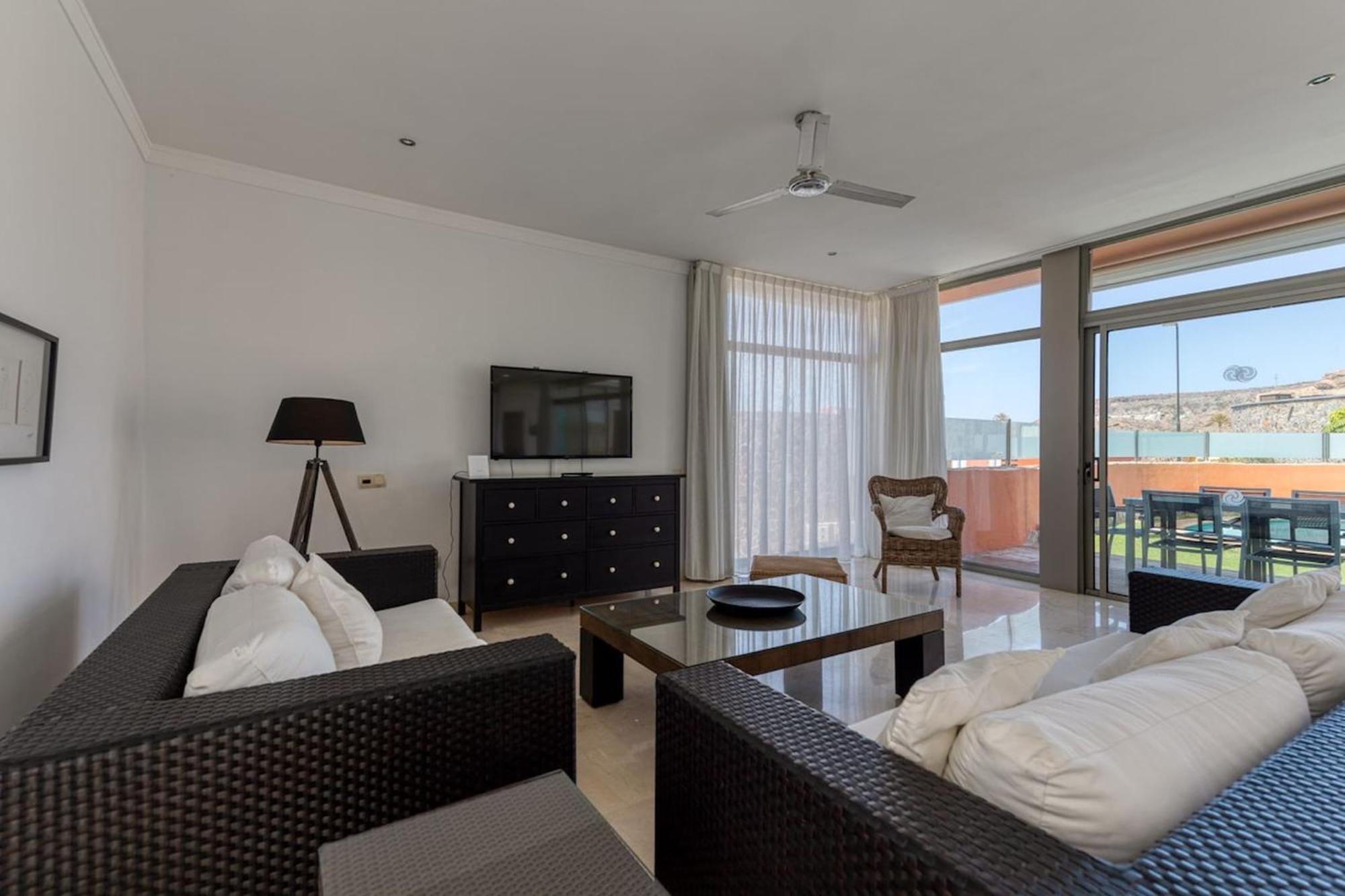 Tauro Villas Deluxe La Playa de Tauro Esterno foto