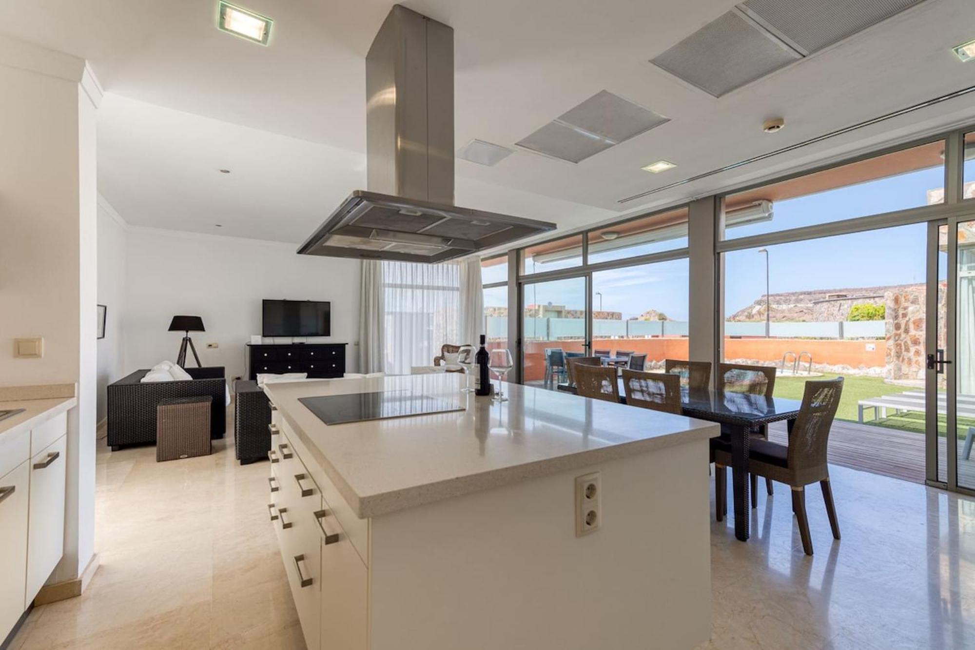 Tauro Villas Deluxe La Playa de Tauro Esterno foto