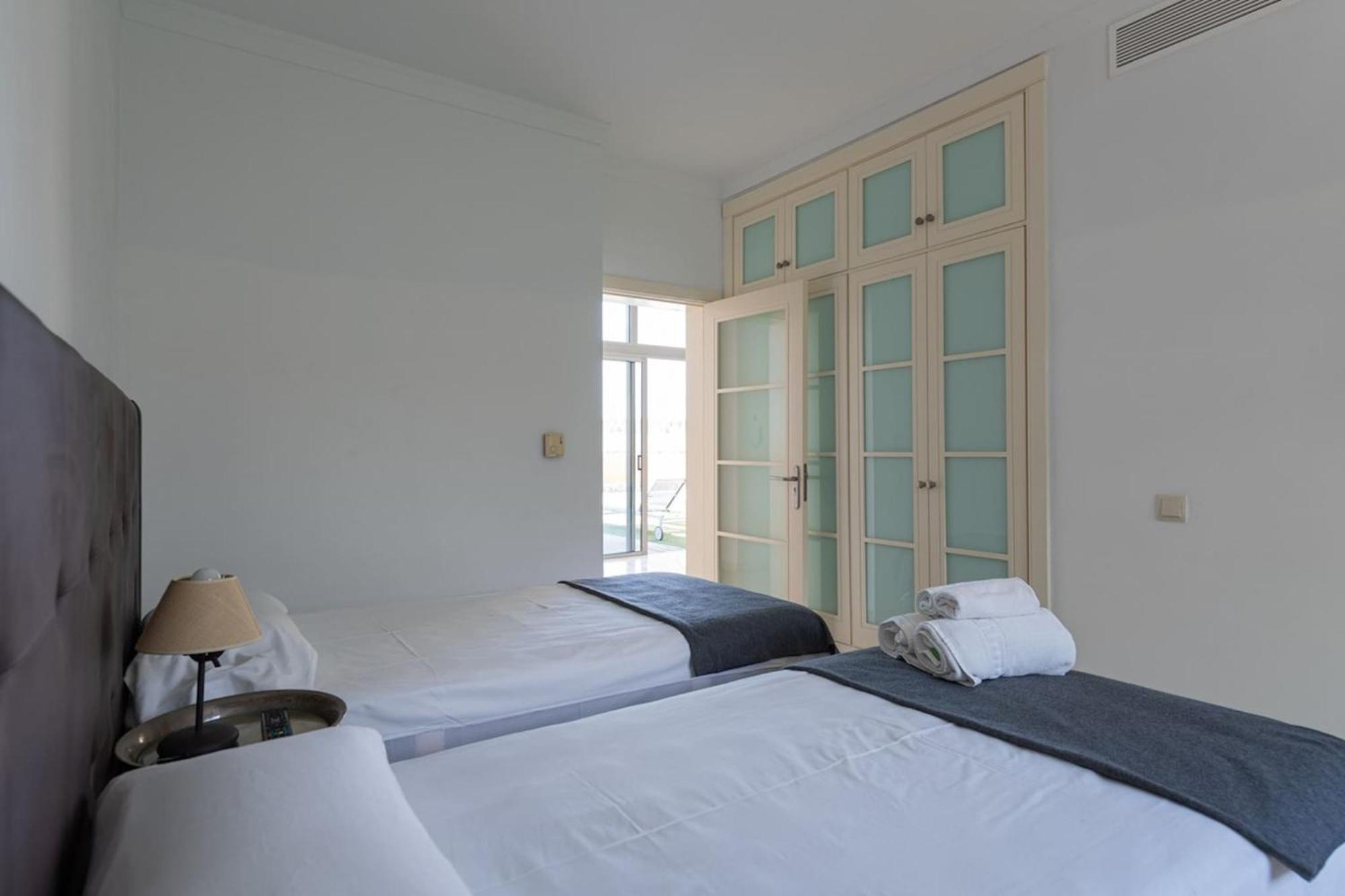 Tauro Villas Deluxe La Playa de Tauro Esterno foto