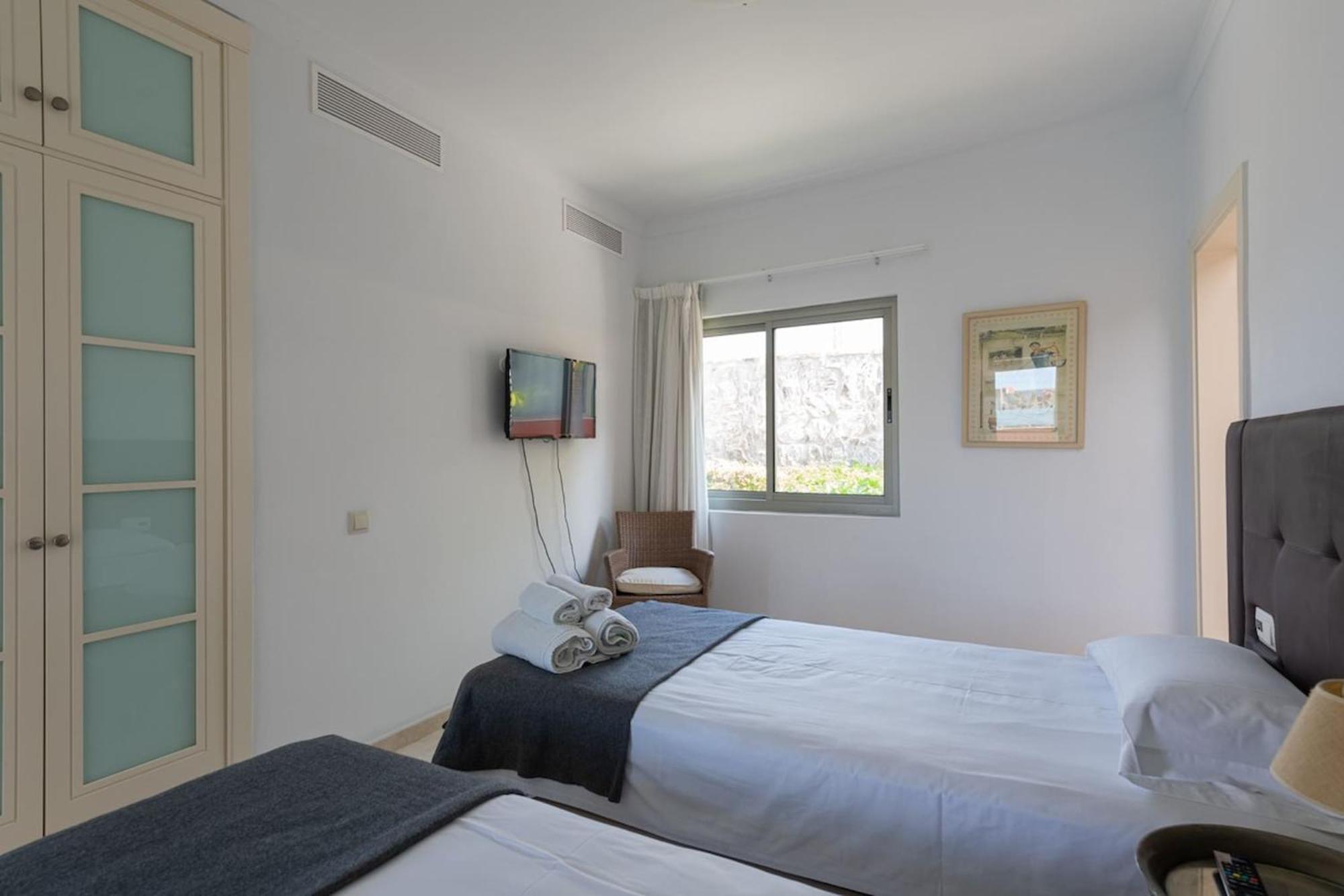 Tauro Villas Deluxe La Playa de Tauro Esterno foto