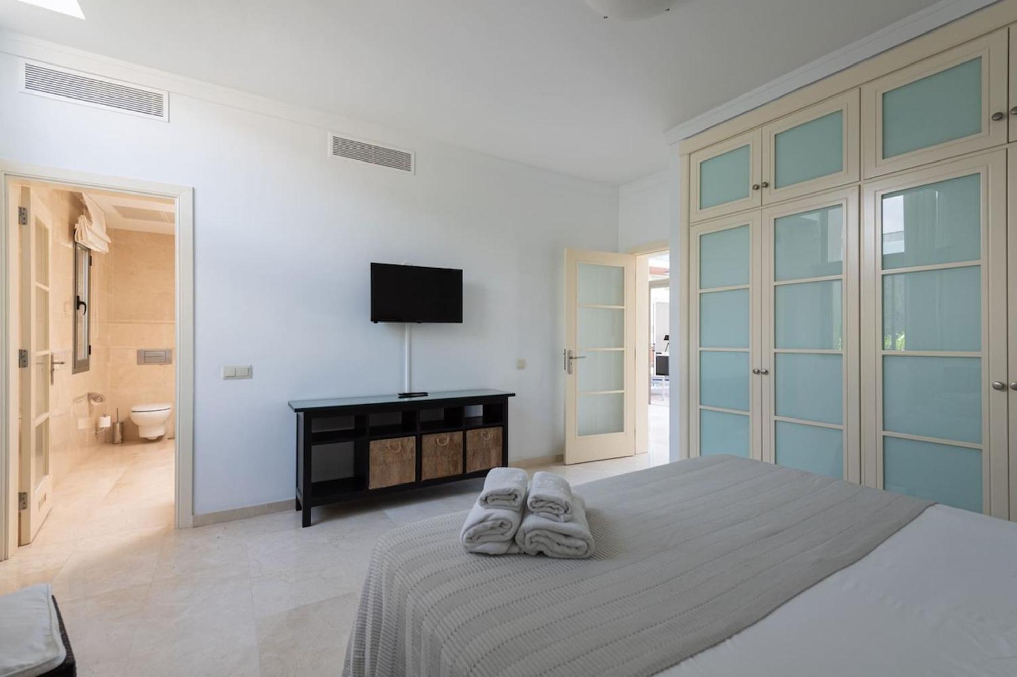 Tauro Villas Deluxe La Playa de Tauro Esterno foto